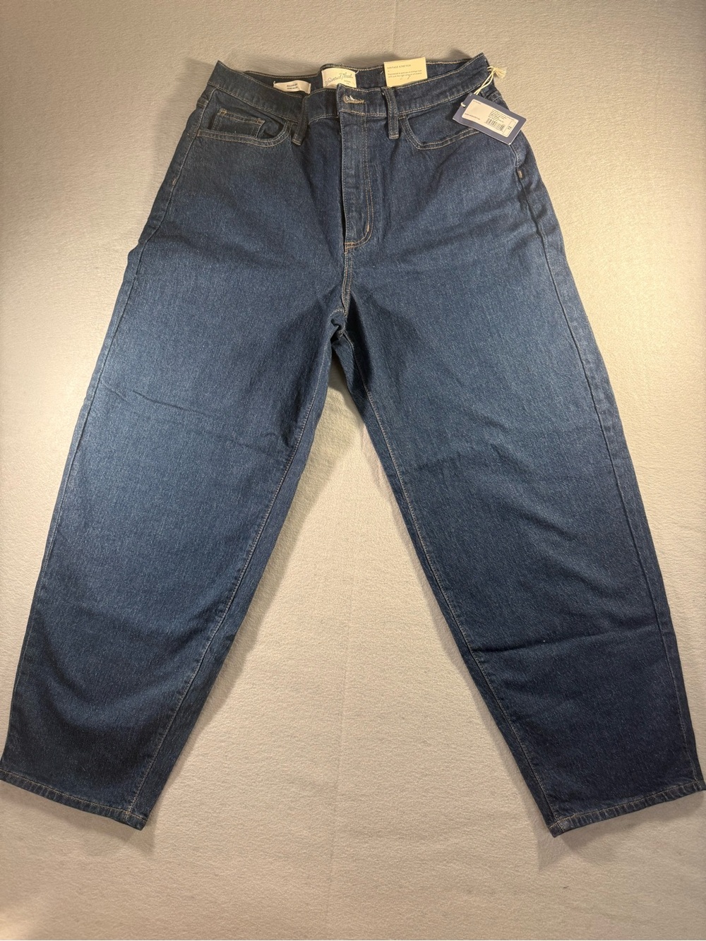 Universal thread women’s balloon jeans